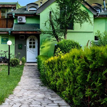 Vila Saltanat 41 Warna Zewnętrze zdjęcie
