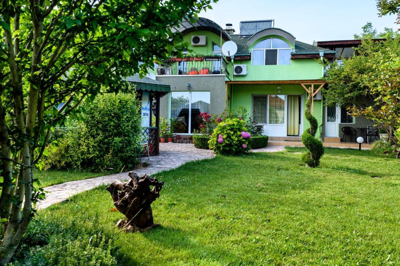 Vila Saltanat 41 Warna Zewnętrze zdjęcie